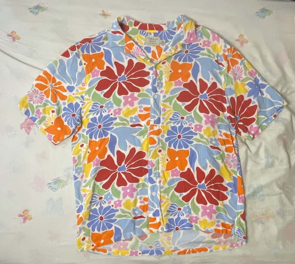 Thread Wave Floral Short Sleeve Button Down Shirt Size M Multi